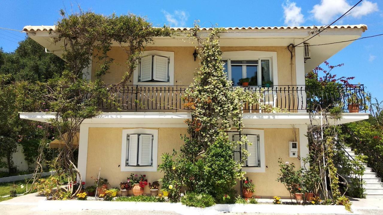 Polymnia Apartments Spartia  Exterior photo
